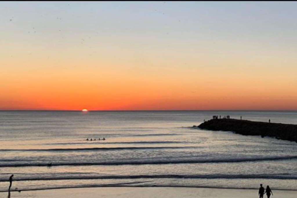 Enjoy Ocean Beach Life At Costa Da Caparica! Екстер'єр фото