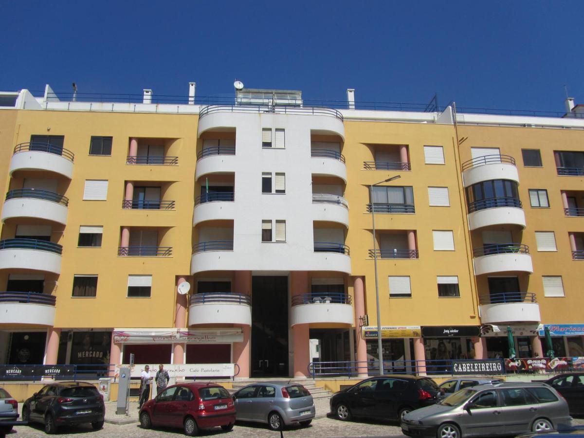 Enjoy Ocean Beach Life At Costa Da Caparica! Екстер'єр фото